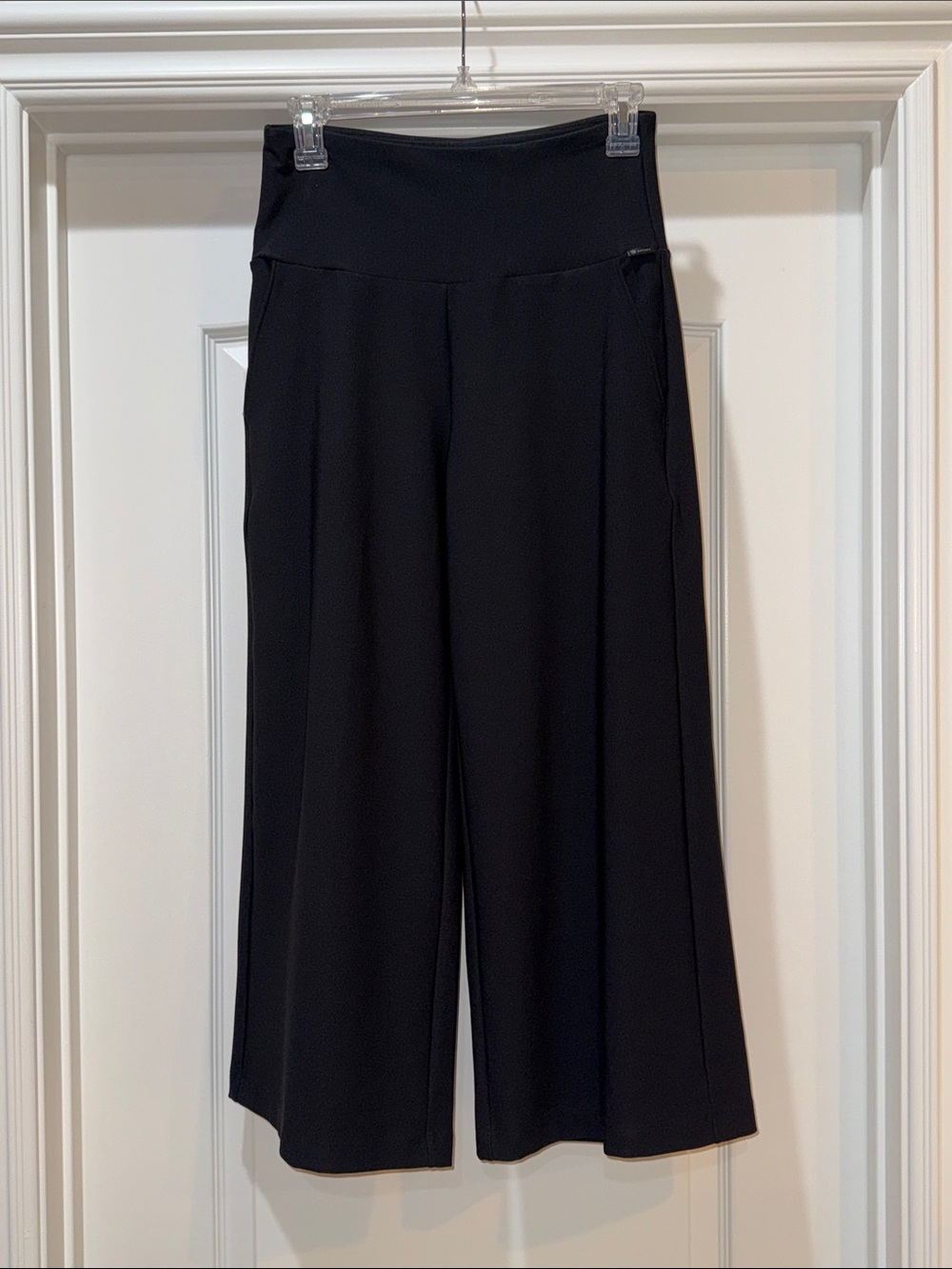 MPG Sport High Waisted Wide Leg Crop Pants - Picture 5 of 10